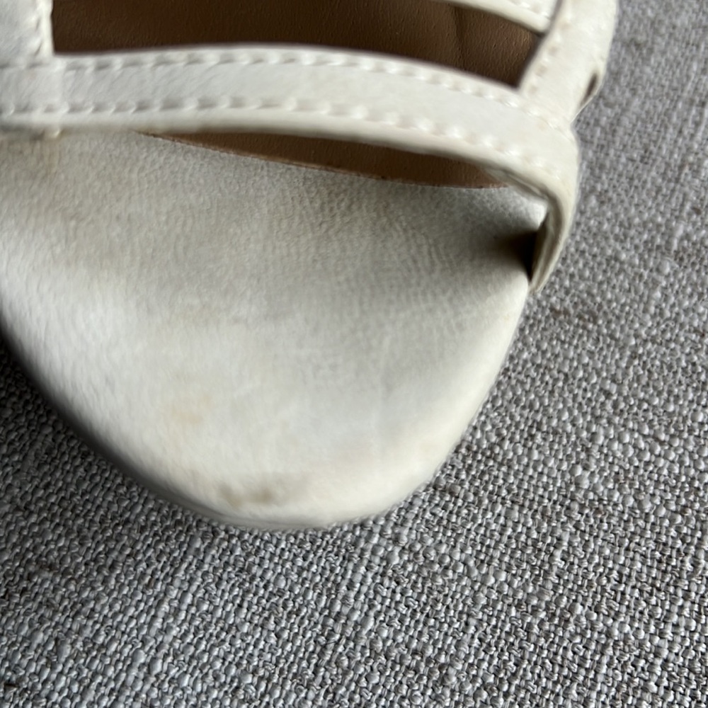 Steve Madden Off-White Platform, Size 8 - image 7